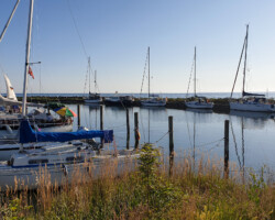 Im Hafen von Klintholm