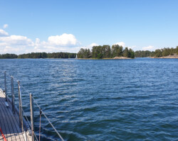 Sailing in the archipelago
