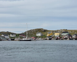 Anori at the pier in Gjesvær