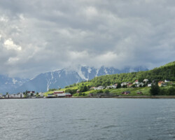 Auf dem Weg in den Lyngenfjord
